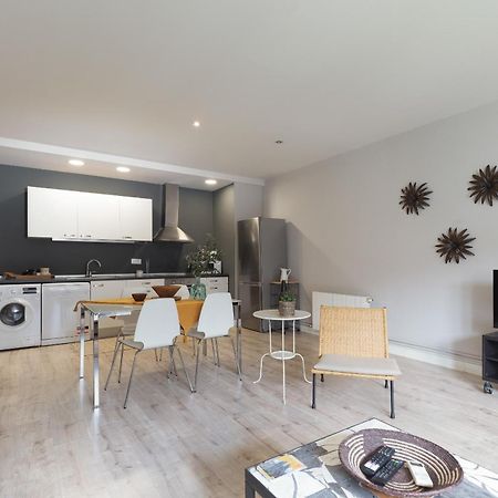Letsgo Diagonal Avenue Apartment Barcelona Luaran gambar