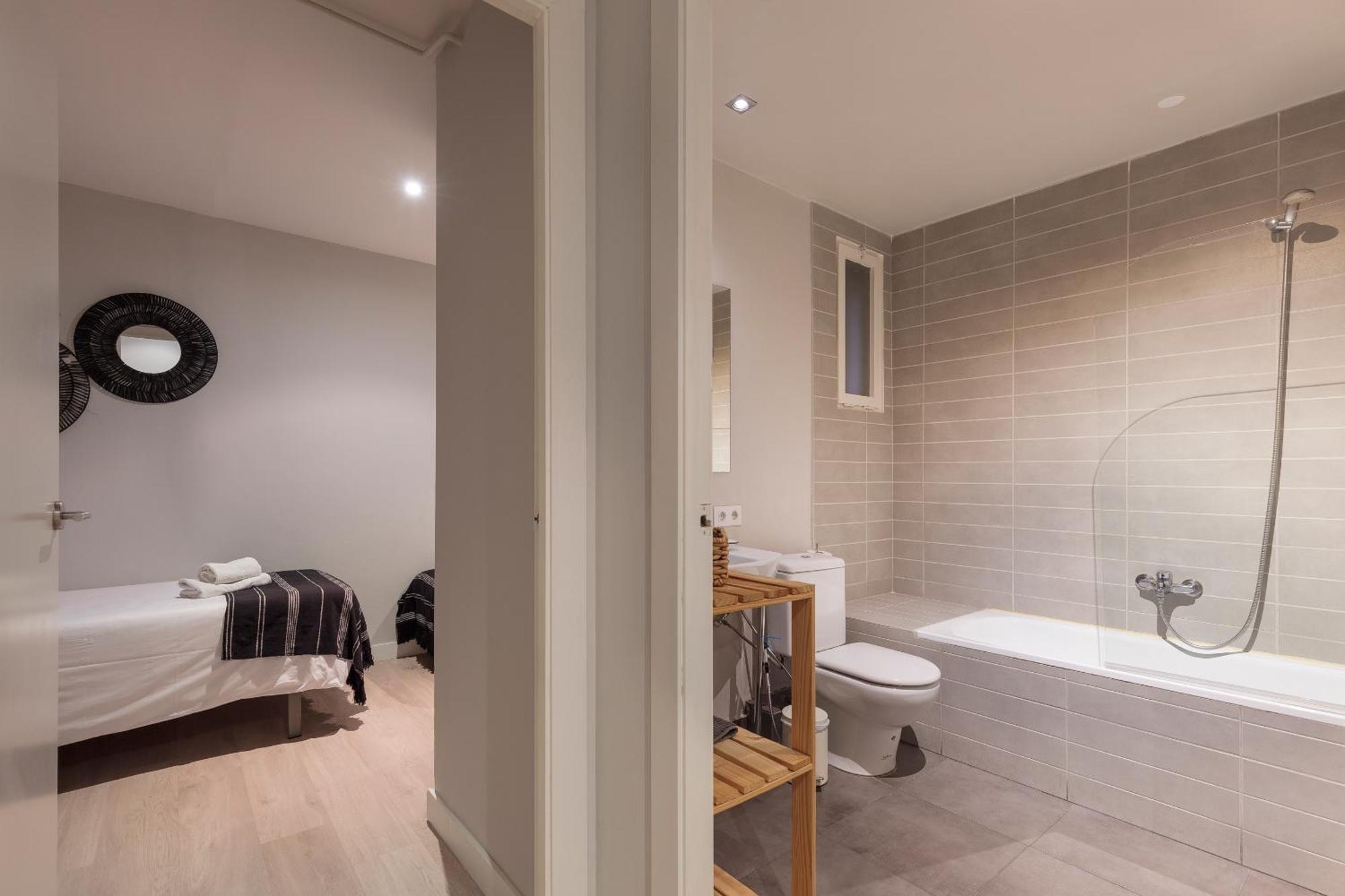 Letsgo Diagonal Avenue Apartment Barcelona Luaran gambar